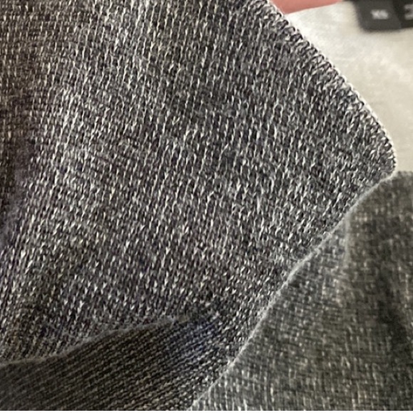 Skull Cashmere Graphic Thick Knit Heavyweight Muscle Tee Tank Top - Picture 6 of 9